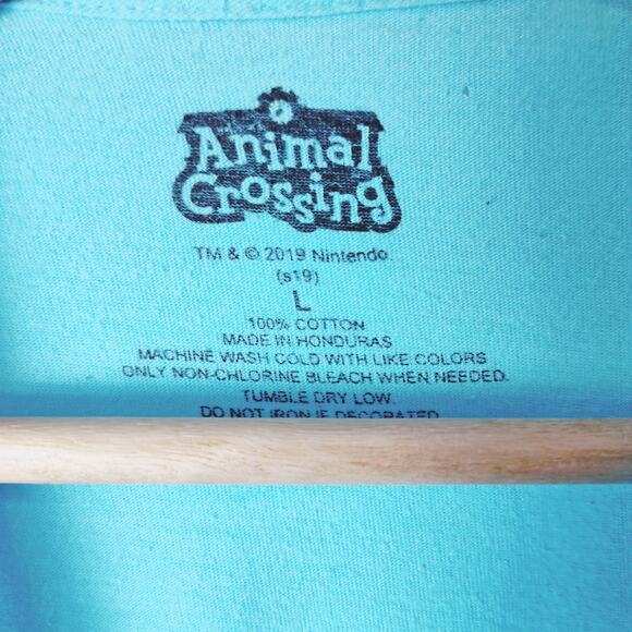 Animal Crossing Blue T-Shirt Large Character Group - Picture 3 of 6